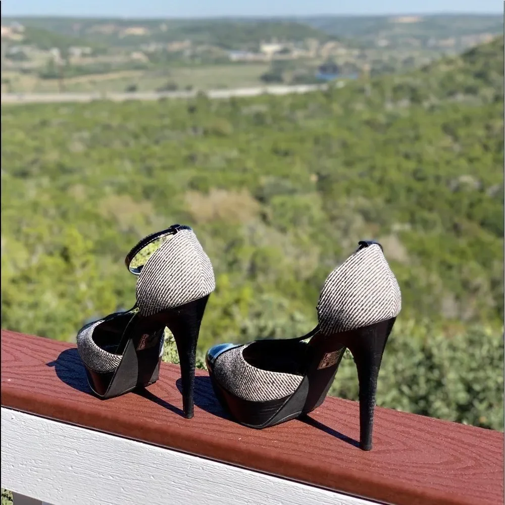 LULU Townsend  Patent Leather/Tweed‎ Black & White  Platform Heels